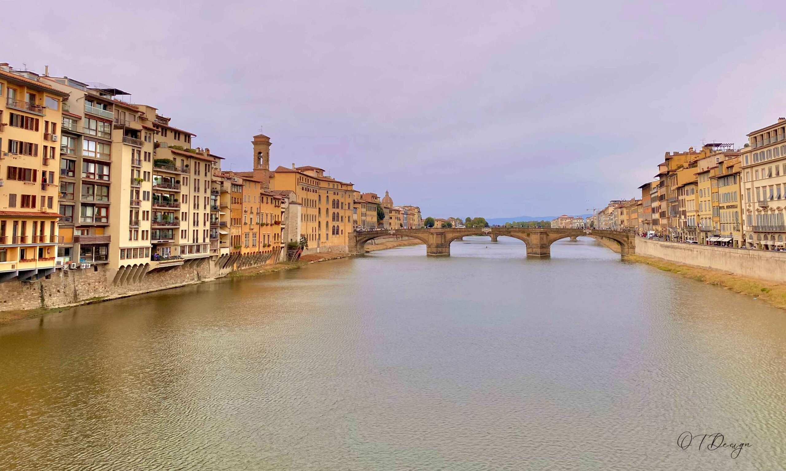 Strolling Across the Timeless Elegance of Florence's Bridges